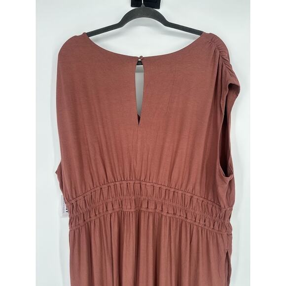 Old Navy Waist-Defined Wide-Leg Jumpsuit Size XXL Warm Taupe V Neck Cap Sleeve - Picture 6 of 13